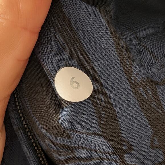 Lululemon Apres Yoga Dancers in Snow Navy Blue Long Hooded Trench Jacket, size 6 - Picture 7 of 9